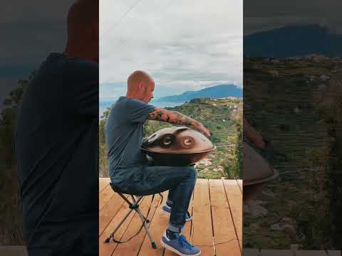 "Starting from scratch" - a new handpan reel from Madeira island ποΈπΈπΆ (best with π§)