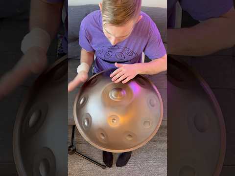 #happy D Aegean 18 sounds from @maltemarten 🌼 #handpan #music #maltemarten #copenhagen  #denmark