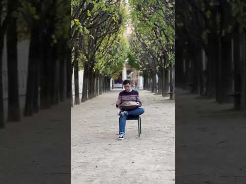 Handpan D Kurd 9 - Jardin du Palais Royal - Paris - France