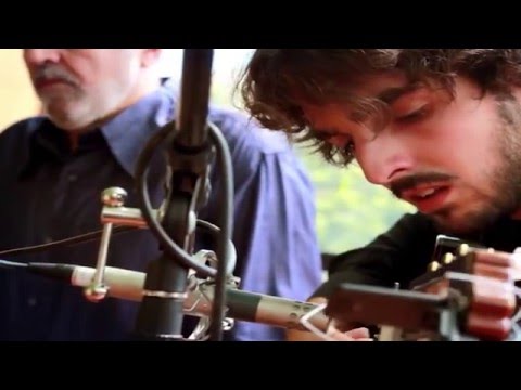 la alhambra sueña flamenco. Handpan por Granaina. Rubén Llorach