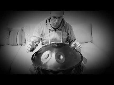 Handpan rookie play