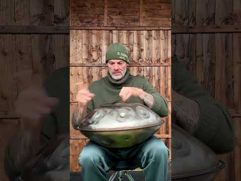 Winter is coming .. ⛄️ 🛸 @aceroharmonichandpans1490 #handpan #handpanmusic