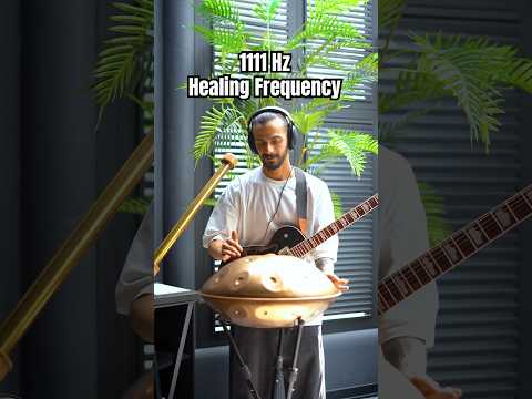 Listen to the music and enjoy the show with handpan , Guitar , Didg for relaxing 🤍🌱 #short #shorts