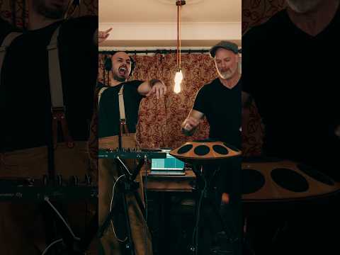 It’s Saturday!! Handpan house with @neotone.digitalhandpan @seraphimzlatevmusic  #handpanmusic ✨