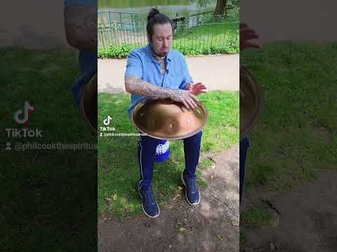feeling the rhythm and energy of the park #handpan #healing #reiki #frequency #432hz #foryou #fypage