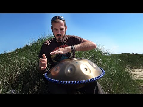 Moments of Pleasure (Relaxing Handpan music on the beach)