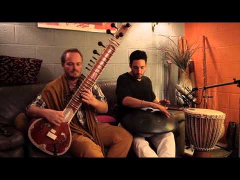 The Borderless Project •  5 temps