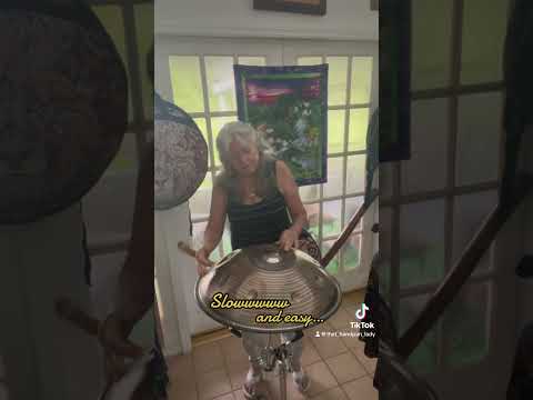 💕 A “THL Favorite” ………. C# Celtic Minor by Axiom Handpans .. 🛸🎶🦋 .. ( @AxiomHandpans )