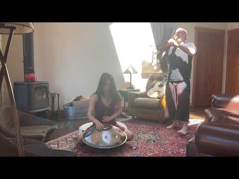 “From 2 to 1’ness” Elaia B2 Stainless steel handpan and Toco wood flute