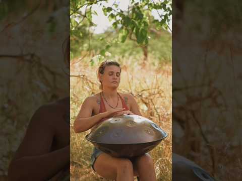 summervibes ☀️| E amara sina__lein #summer #soulmusic #calmmusic #handpan