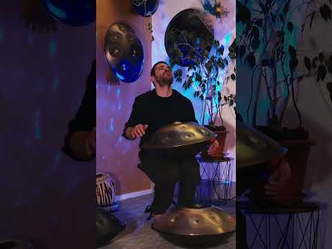 Singing with Handpan