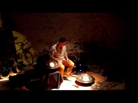 Small Handpan Concert at the Valando Barn / Petit concert à la Grange Valando - Jean-Matthieu