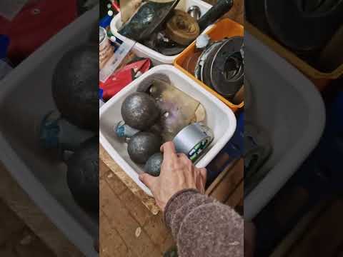Pressing dimples on a handpan | Handpan Maker | Learning to build my own handpans