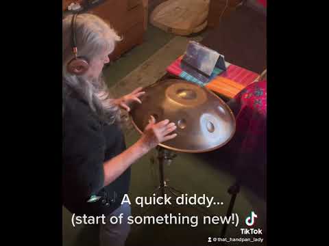 🛸🎶A quick diddy on my Cenz Bm Celtic Handpan 🎶🛸 (The start of something new! 🛸🎶)