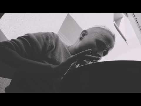 Handpan Poet - Session auf dem Balkon