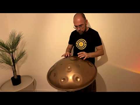 Mutant Handpan D minor. Headphones for a Quality Sound.