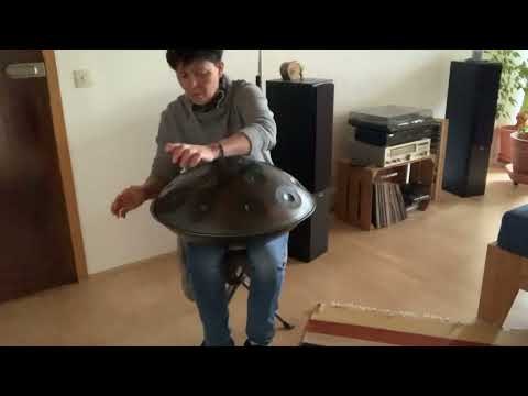 „Children“ by Robert Miles - a try on Handpan F Voyager, Leaf SoundSculpture