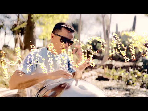 🌴Tocando HANDPAN 🛸 en un OASIS by Rafa Navarro 🛸