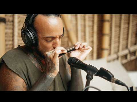 Onanya - Live Looping - w/spoken word