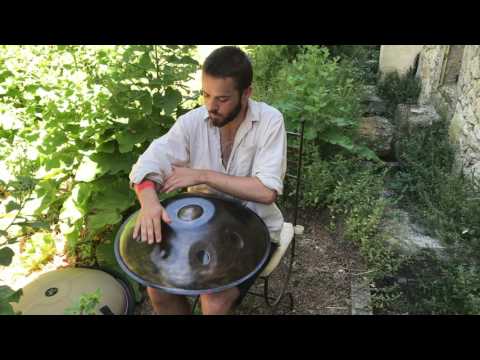 Handpan Festival France 2017 - Titouan explores OMana Aegean 9 (Handpan no PANArt Hang)