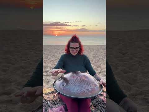 Marjorie Courtiau - HANDPAN Musique Zen / WHITE MOON FULL