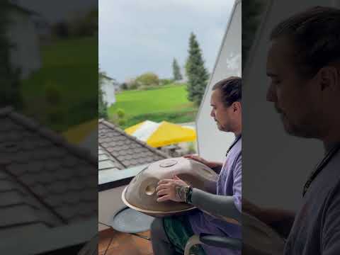 Love soft and gentle melodies like this one #handpanlife #handpan #soothingsounds #soundmassage