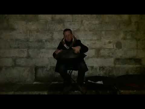 Grunënwald #handpan #streetart #handpanworld  #meditationmusic #briançon #handpanplayer #pantam