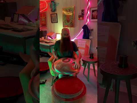 Pink Pony Club by Chappell Roan on handpan 🎀🐴🛸 #pinkponyclub #chappellroan #handpan #handpandan