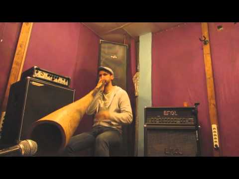 Didgeridoo