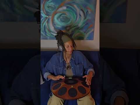 🌱 Let the week unfold gently. 🍂 #handpanmusic #lazyhammock #soundhealing #handpan #neotone