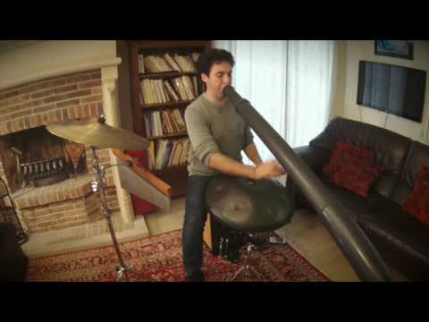 Handpan, Didgeridoo & Base pedal multi-tasking