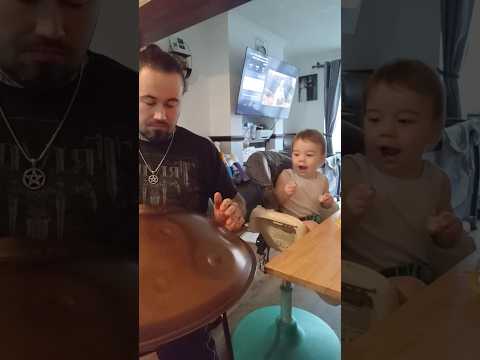 Baby v dancing to handpan #handpan #handpanmusic #baby