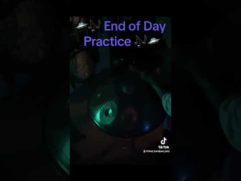 🌙🛸🎶 Good Night to all 🎶🛸     (Playing a C# Celtic Minor from @AxiomHandpans)