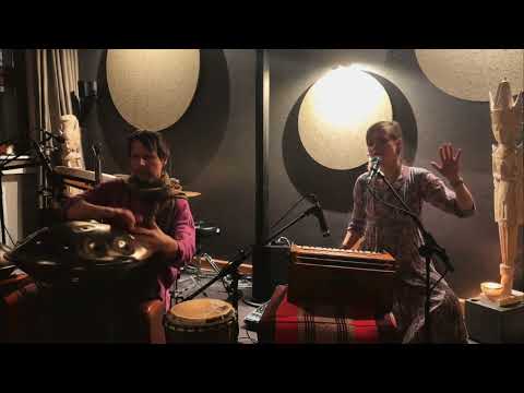 Whispers of eternity | Alwin Steinle & Aleah Gandharvika | Yishama Handpan