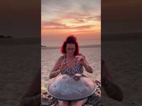 Marjorie Courtiau - HANDPAN Musique Zen / HARTASHEN