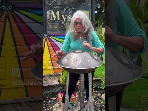 πΈπΆπ€ Love @thevillagemystic4362 and love @villageofthearts1285 β¦ a short but welcoming visit!!