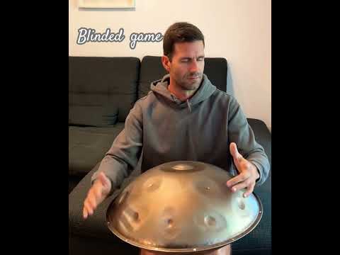 Handpan spielen ohne hinzuschauen. Ein schönes Training zum auffinden deiner Tonfelder ✨🎵