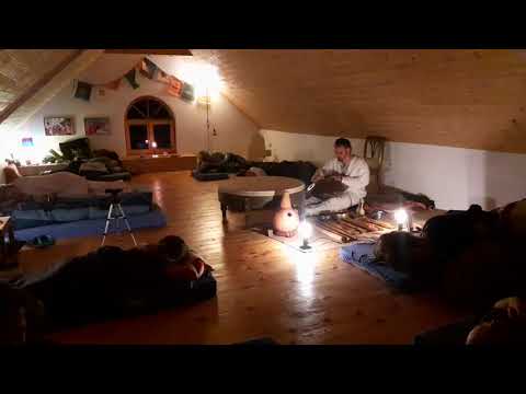 Zvuková lázeň 22.5.2021, část handpan. Sound wellness 22.5.2021, part handpan.