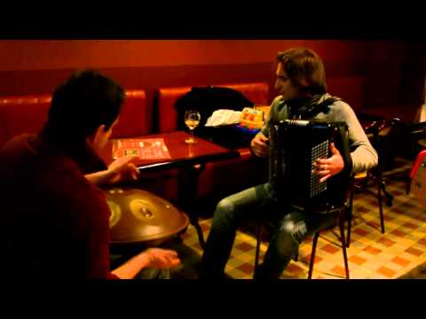 Jam Handpan & Accordéon - Café de la Poste (Tarare) 18/02/2015 (1 de 2)