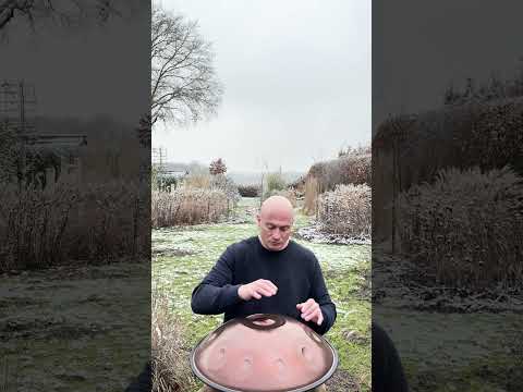 Snowfall & Handpan 🌨️