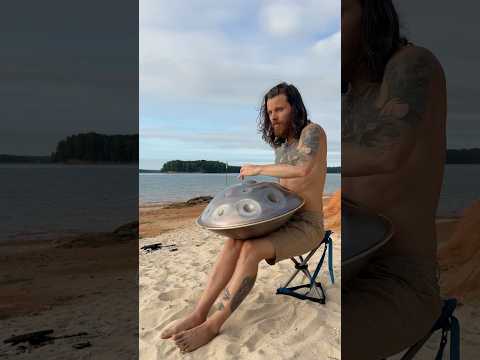 Dancing around the rhythm 🌀 #shorts #handpan #handpanmusic #naturesounds #percussion