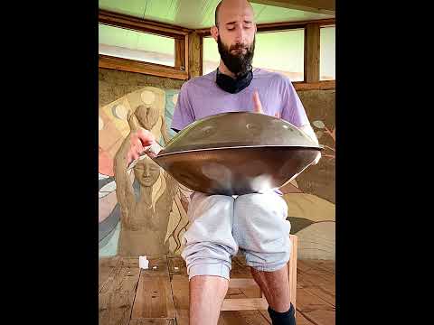 Handpan at 7Nommes