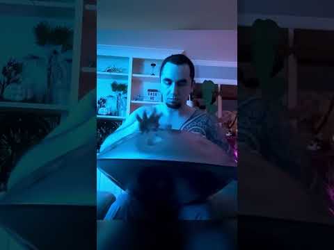 🌈 Some rhythmic exploration to start your week 🛸 (full vid linked)  #handpanmeditation #musician