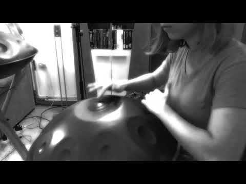 Ysha Savita - The happy handpan :)