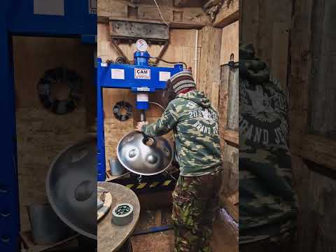 Pressing bottom notes | Handpan Maker | Learning to build my own handpans