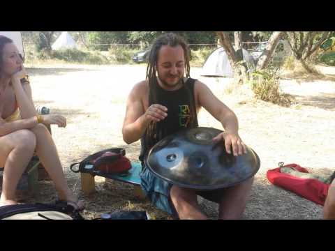 Handpan Festival France 2017 - Benny Bettane explores OMana Aegean 9 (Handpan no PANArt Hang)