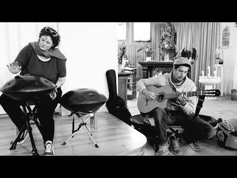 Marjorie Courtiau ft. Clément - HANDPAN Musique Zen / LE RUSSE