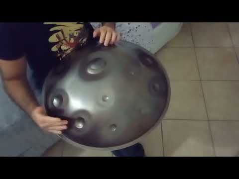 Dan Mulqueen groove on Meraki handpan F low Pygmy