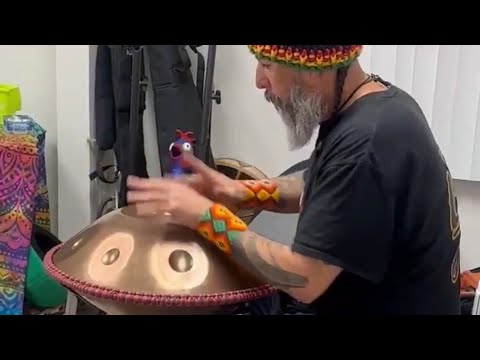 Eddie Funxta - Hamsa Handpan recording session w/ Street Wizardz