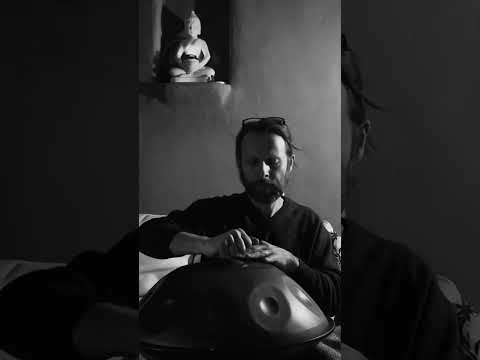 Midnight-Session | Alwin Steinle | Handpan F 2  #handpan #handpanmusic #music #intuition #flow